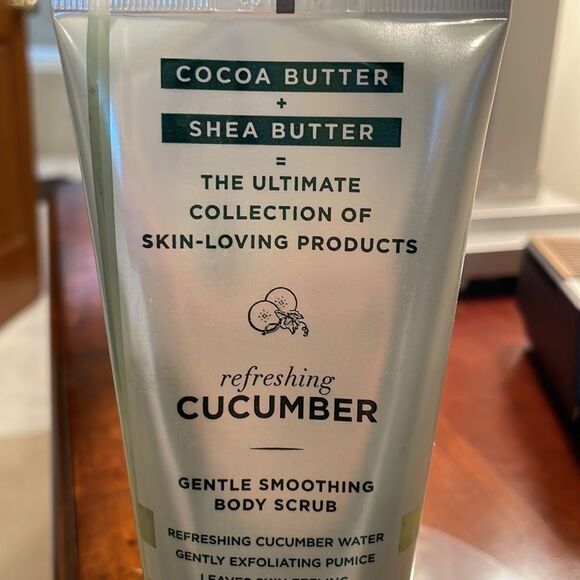 NWT Bath and Body Works Coco Shea cucumber gentle smoothing body scrub. - Picture 6 of 9
